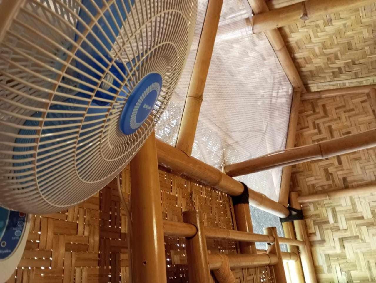 Uncle Hippie'S Dream Hostel Gili Meno Bagian luar foto