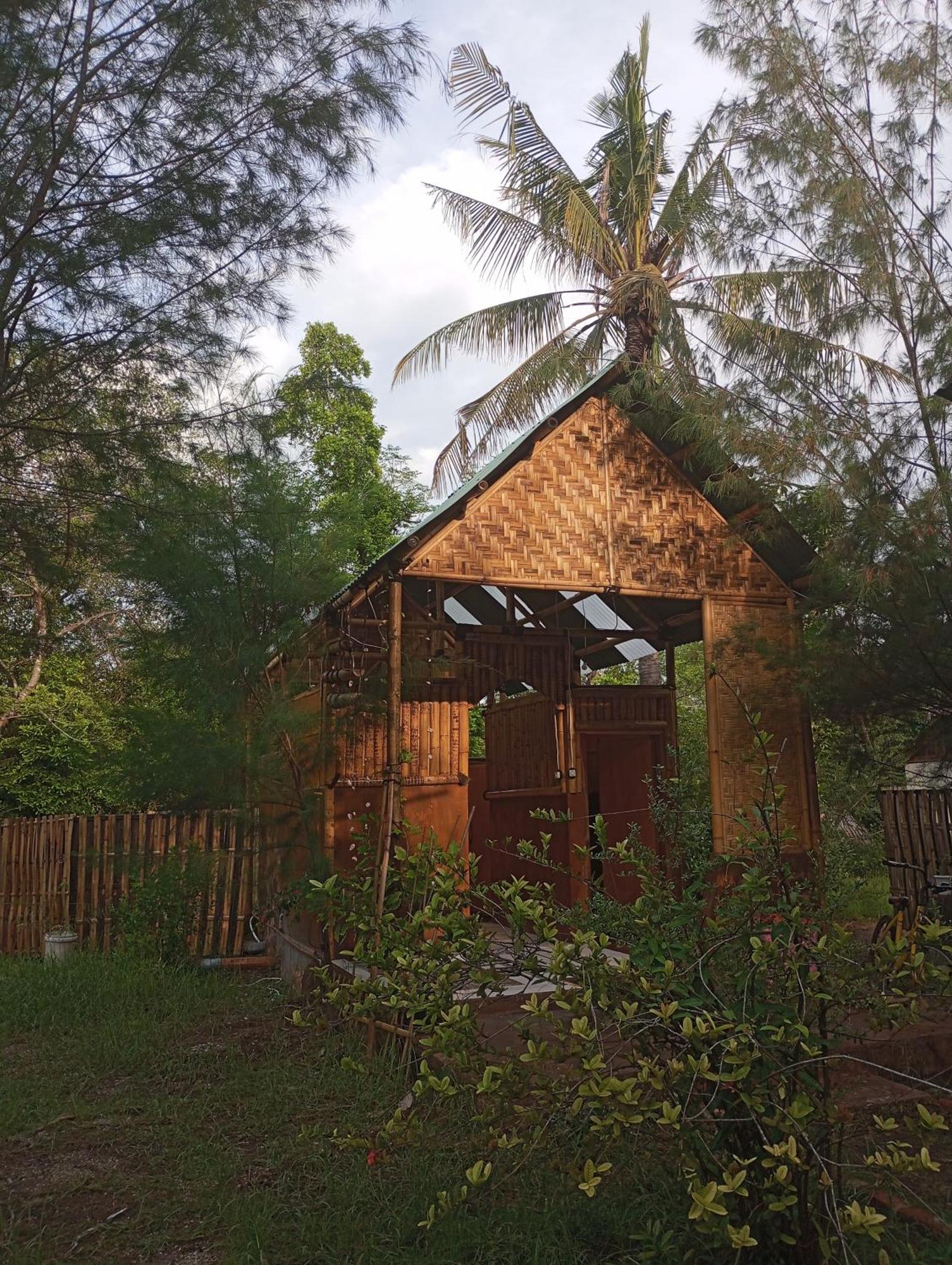 Uncle Hippie'S Dream Hostel Gili Meno Bagian luar foto